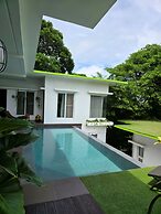 One Hagdan Villas