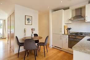 The Queen s Park Getaway - Adorable 2bdr Flat With Terrace