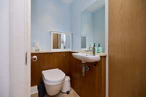 The Queen s Park Getaway - Adorable 2bdr Flat With Terrace