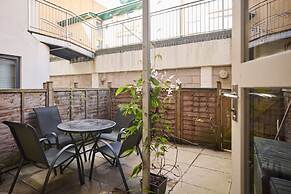 The Queen s Park Getaway - Adorable 2bdr Flat With Terrace