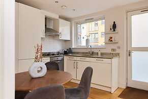 The Queen s Park Getaway - Adorable 2bdr Flat With Terrace