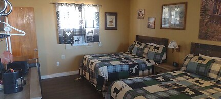 The Yucca Motel and Cabins