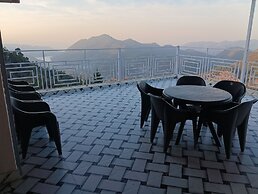 Shadhna Holiday Homes