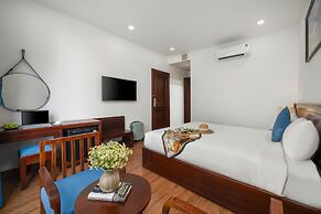 Sea Near Me Hotel Danang