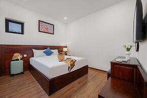 Sea Near Me Hotel Danang