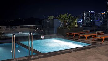 L7 HAEUNDAE by LOTTE
