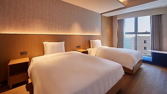 L7 HAEUNDAE by LOTTE