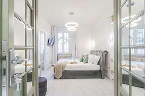 Cernobbio Green Suite