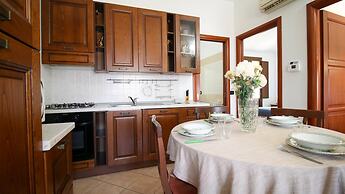 Casa Lyam in Cabras With 2 Bedrooms and 1 Bathrooms