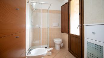 Casa Lyam in Cabras With 2 Bedrooms and 1 Bathrooms