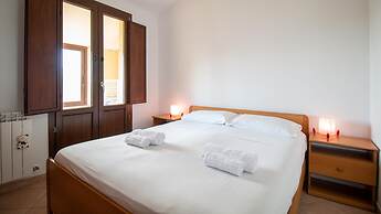 Casa Lyam in Cabras With 2 Bedrooms and 1 Bathrooms