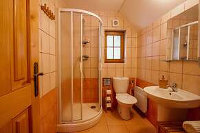 Base Camp Medvědín