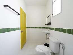 RoomQuest Hotel Pratunam