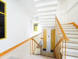 RoomQuest Hotel Pratunam