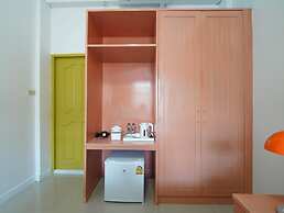 RoomQuest Hotel Pratunam