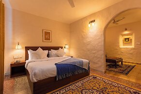 Maati Resort by the Lake Hill