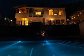 Maati Resort by the Lake Hill