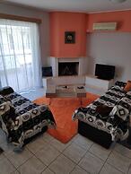 Daphnus Apartment in Agios Konstantinos