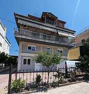 Achilleas Rentals in Kamena Vourla