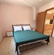 Achilleas Rentals in Kamena Vourla