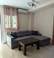 Achilleas Rentals in Kamena Vourla