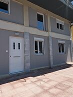 Achilleas Rentals in Kamena Vourla