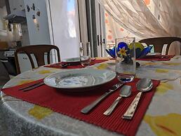 Central Apartment in Agios Konstantinos