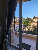 Central Apartment in Agios Konstantinos
