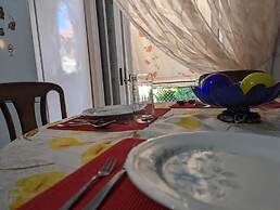 Central Apartment in Agios Konstantinos