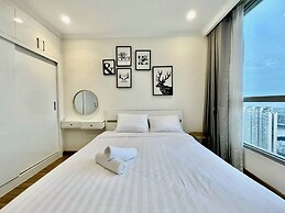 Landmark Apartment in Vinhomes Central Park