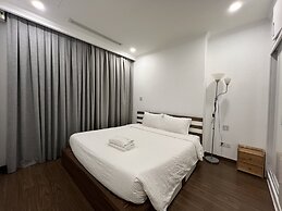 Landmark Apartment in Vinhomes Central Park