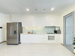 Landmark Apartment in Vinhomes Central Park