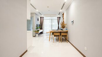 Landmark Apartment in Vinhomes Central Park