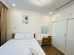 Landmark Apartment in Vinhomes Central Park