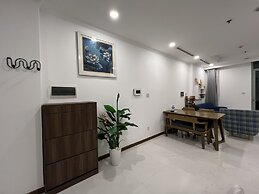 Landmark Apartment in Vinhomes Central Park