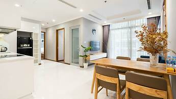 Landmark Apartment in Vinhomes Central Park