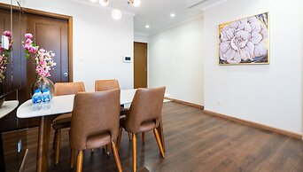Landmark Apartment in Vinhomes Central Park