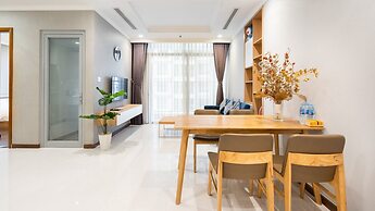 Landmark Apartment in Vinhomes Central Park