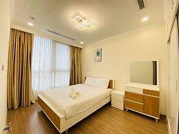 Landmark Apartment in Vinhomes Central Park