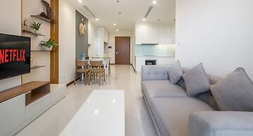 Landmark Apartment in Vinhomes Central Park