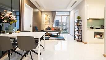 Landmark Apartment in Vinhomes Central Park