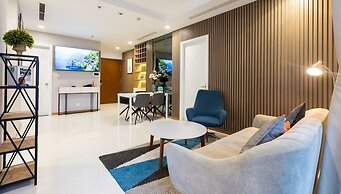 Landmark Apartment in Vinhomes Central Park