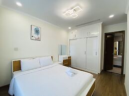 Landmark Apartment in Vinhomes Central Park