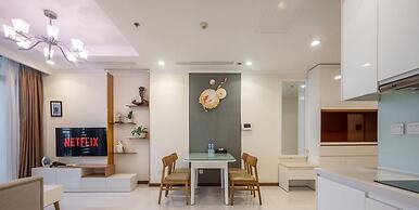 Landmark Apartment in Vinhomes Central Park