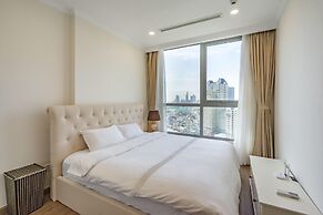 Landmark Apartment in Vinhomes Central Park