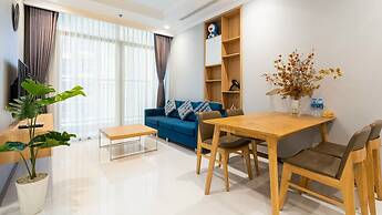 Landmark Apartment in Vinhomes Central Park