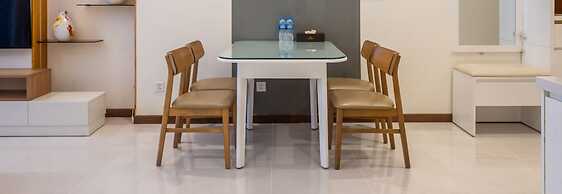 Landmark Apartment in Vinhomes Central Park