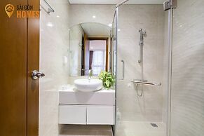 Landmark Apartment in Vinhomes Central Park