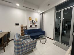Landmark Apartment in Vinhomes Central Park