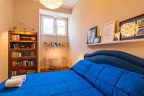 Elegant Flat at Municipio by Napoliapartments